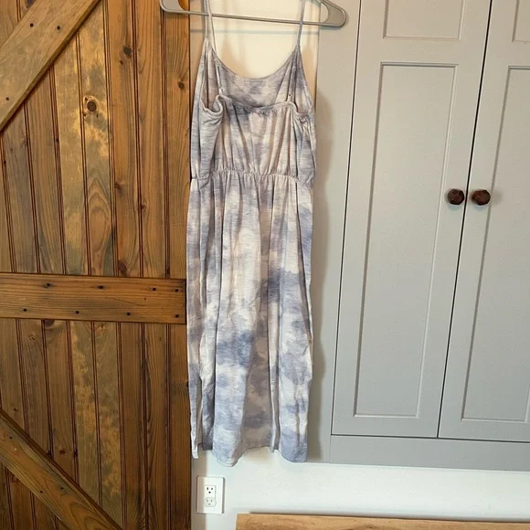 Old navy women’s dress - Picture 2 of 4